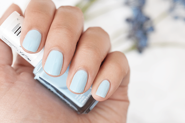 Essie Cafe Chic Society