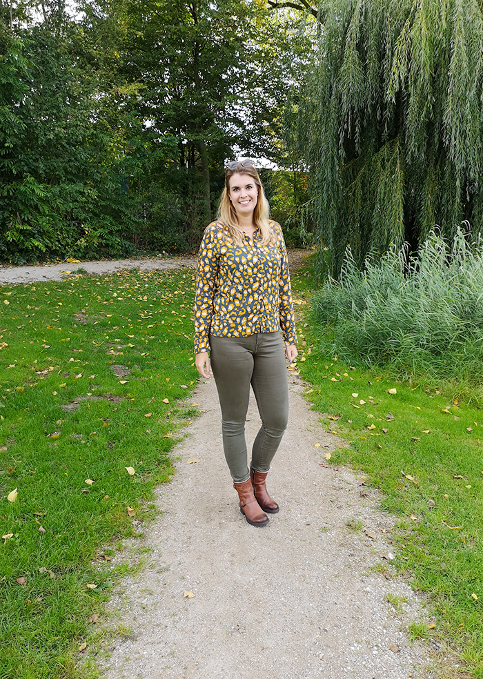 Outfit: Herfstig met groen en okergeel